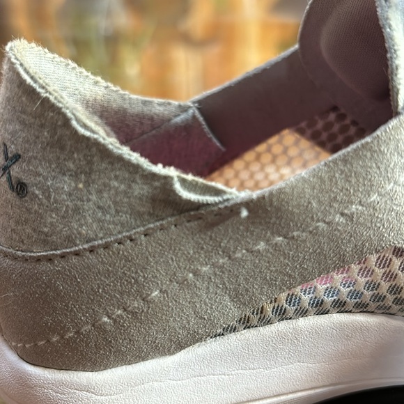 Aetrex light sneakers - Picture 3 of 4